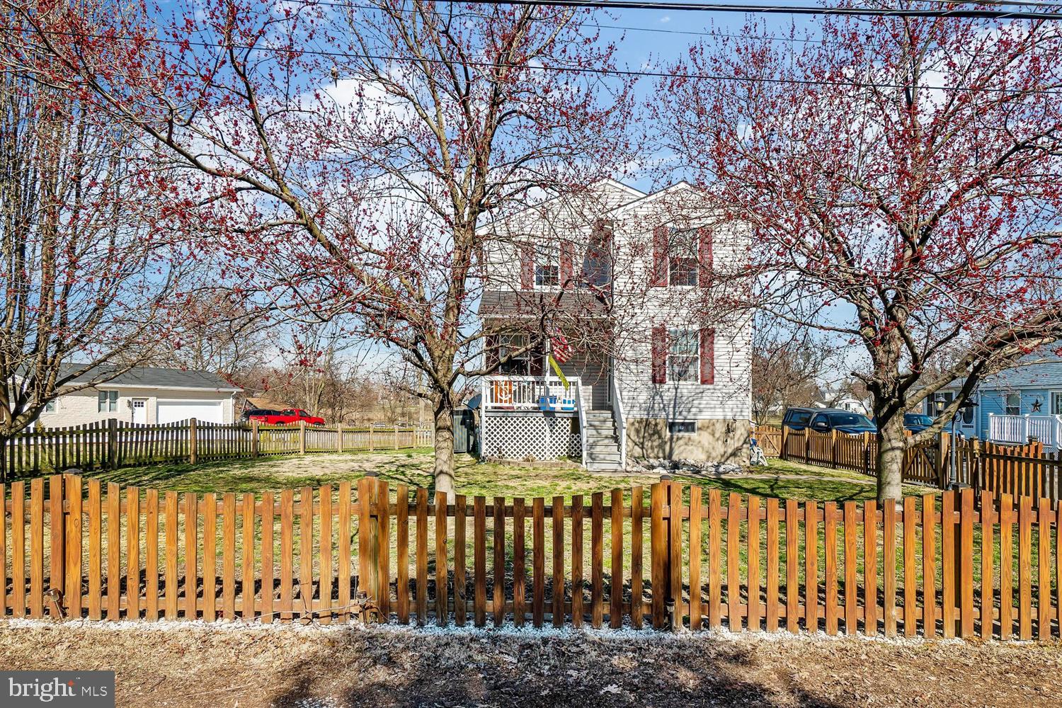 922 Oakleigh Beach Road Baltimore, MD 21222 - Photo 3 of 44 Exterior