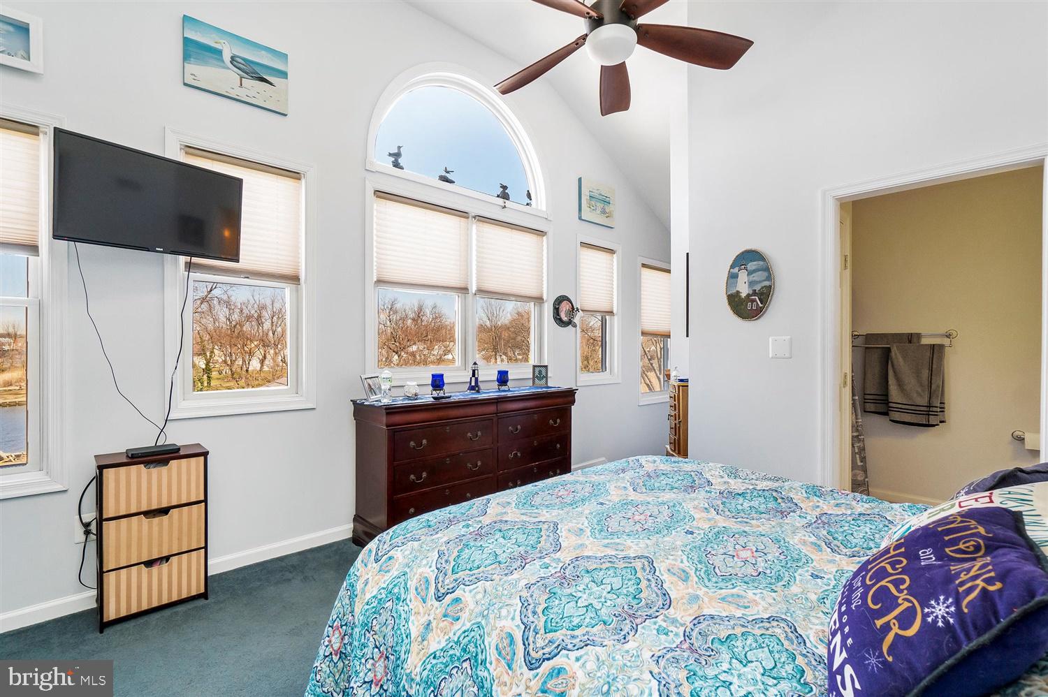 922 Oakleigh Beach Road Baltimore, MD 21222 - Photo 23 of 44 Master Bedroom