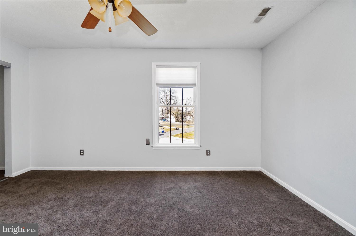 922 Oakleigh Beach Road Baltimore, MD 21222 - Photo 32 of 44 Bedroom #4