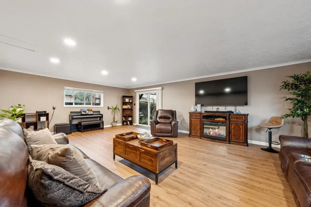 $799,000 | 26848 Eldridge Avenue, Hayward, CA 94544