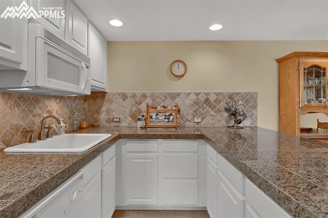 43312 Pearson Ranch Loop Parker, CO 80138 - Photo 30 of 35 Gallery Image 30