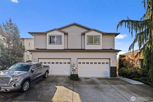 $1,125,000 | 14926 40th Avenue West, Unit 3, Lynnwood, WA 98087