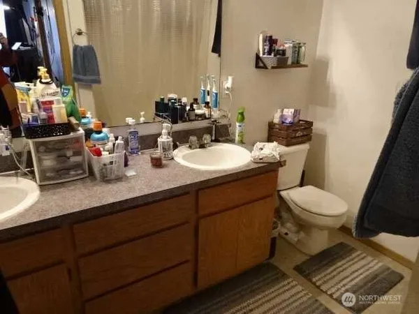 $1,125,000 | 14926 40th Avenue West, Unit 3, Lynnwood, WA 98087