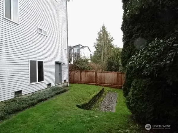 $1,125,000 | 14926 40th Avenue West, Unit 3, Lynnwood, WA 98087