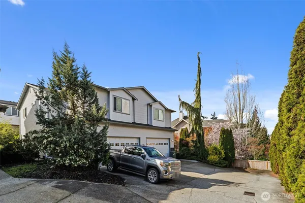 $1,125,000 | 14926 40th Avenue West, Unit 3, Lynnwood, WA 98087