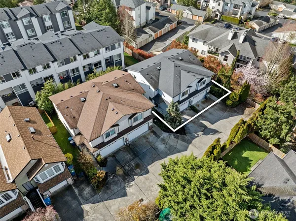 $1,125,000 | 14926 40th Avenue West, Unit 3, Lynnwood, WA 98087