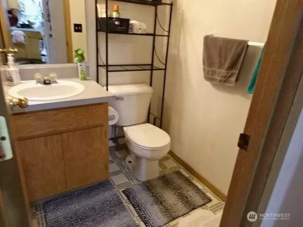 $1,125,000 | 14926 40th Avenue West, Unit 3, Lynnwood, WA 98087