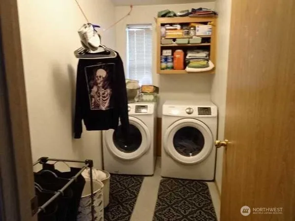 $1,125,000 | 14926 40th Avenue West, Unit 3, Lynnwood, WA 98087