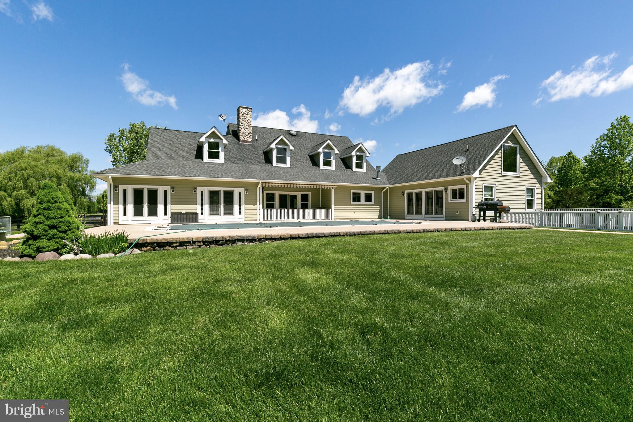 10 Lawrence Drive Cream Ridge, NJ 08514 - Photo 37 of 57