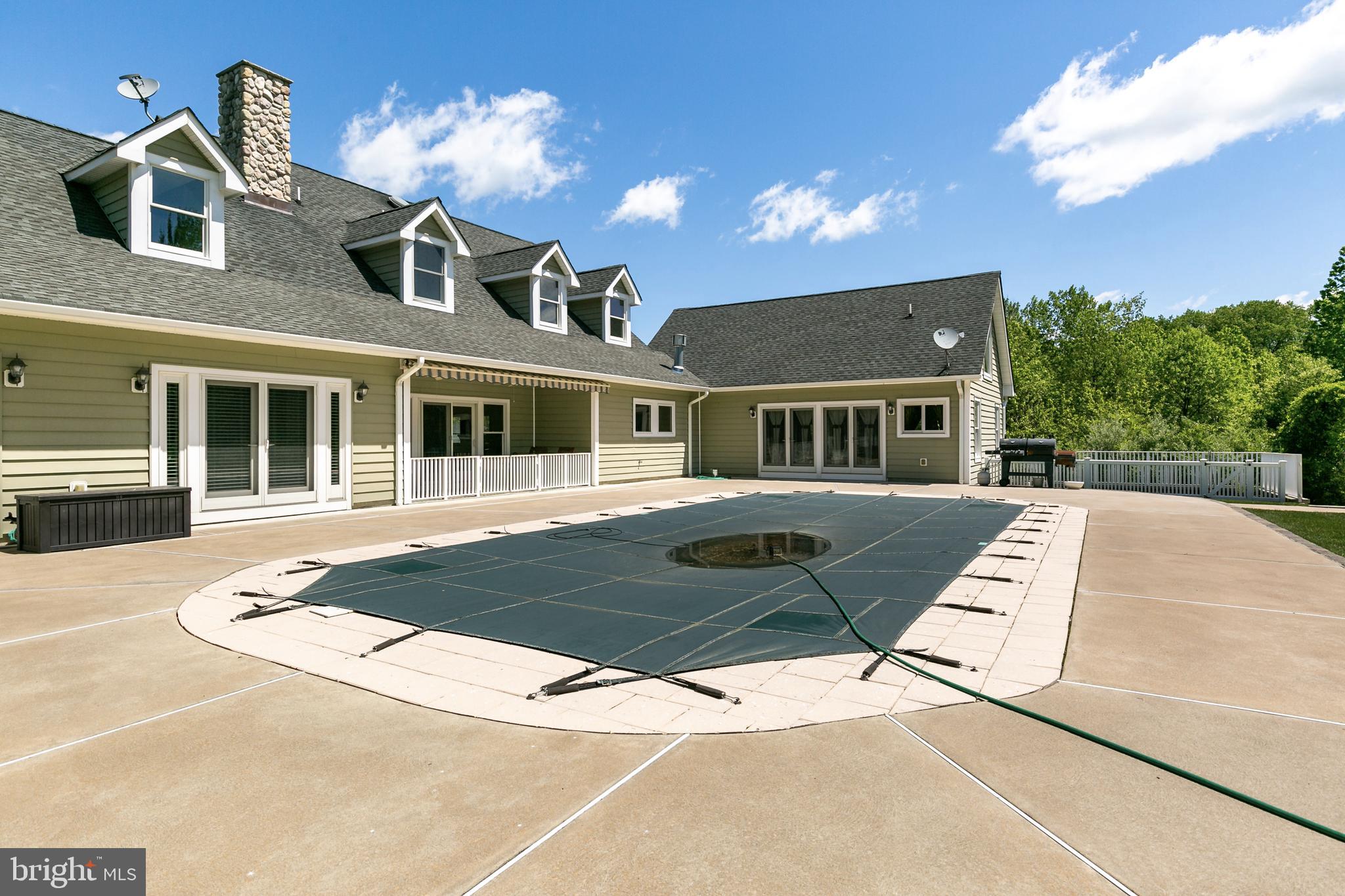 10 Lawrence Drive Cream Ridge, NJ 08514 - Photo 38 of 57