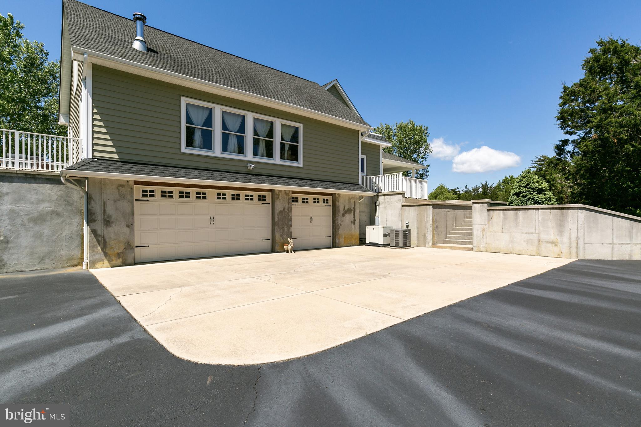 10 Lawrence Drive Cream Ridge, NJ 08514 - Photo 42 of 57