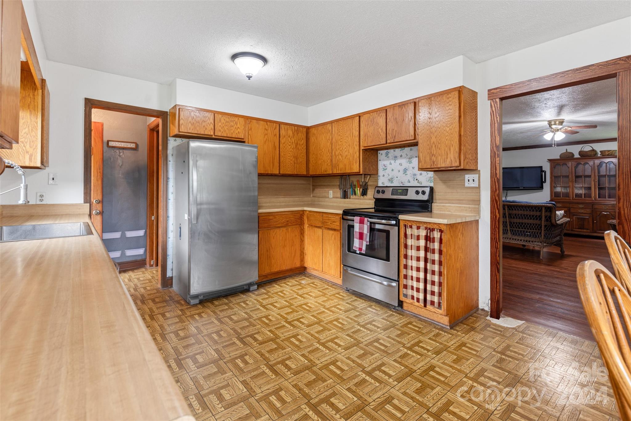73 Brown Lynch Road Candler, NC 28715 - Photo 9 of 23 Gallery Image 9