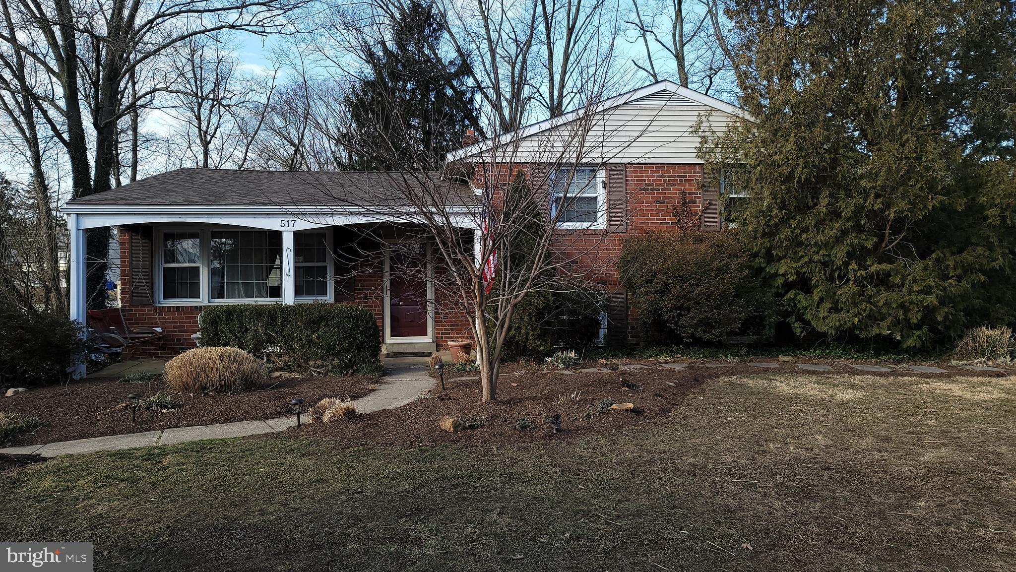 517 Georgetown Road Wallingford, PA 19086 - Photo 2 of 26 Gallery Image 2