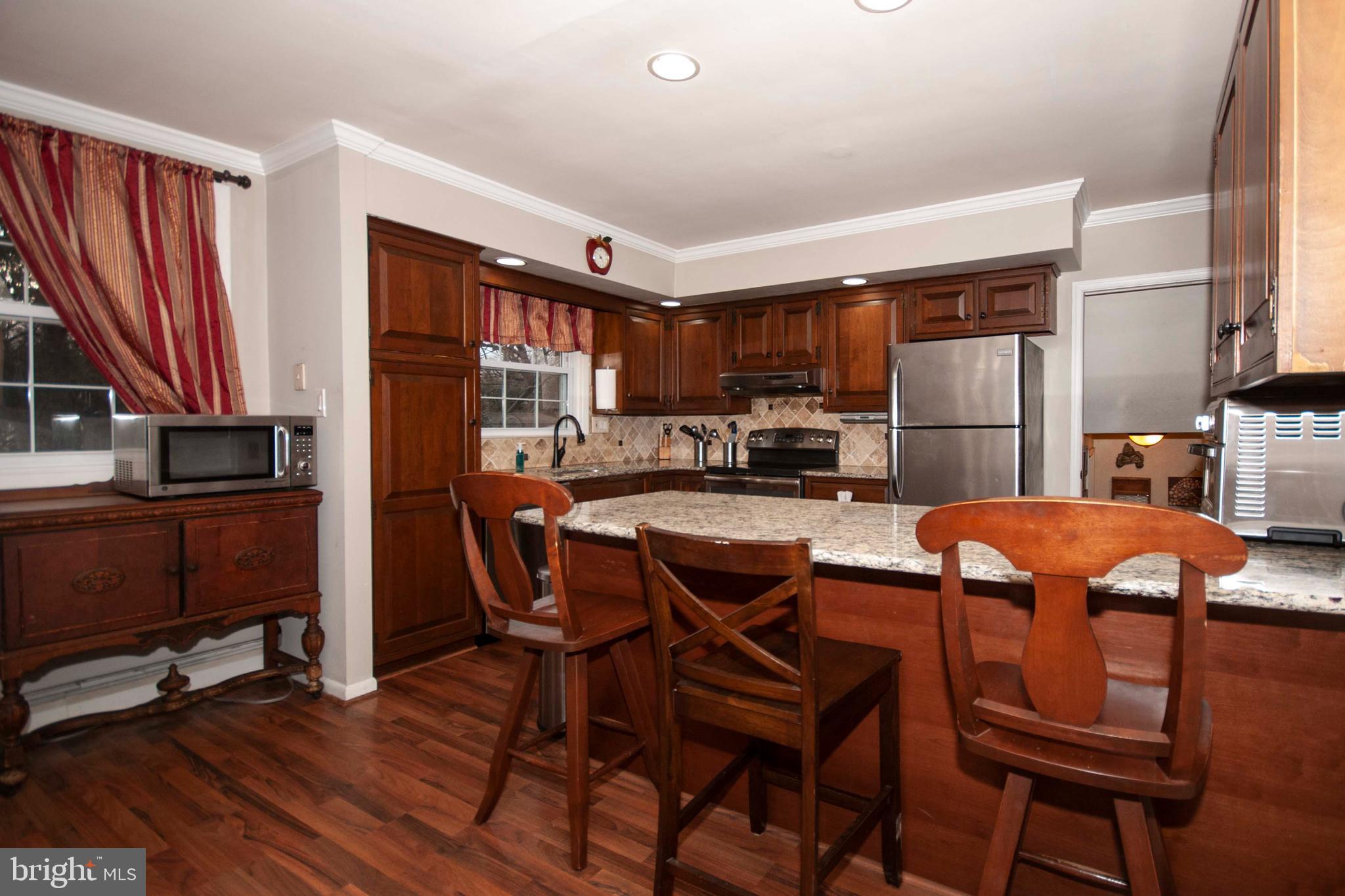 517 Georgetown Road Wallingford, PA 19086 - Photo 12 of 26 Gallery Image 12