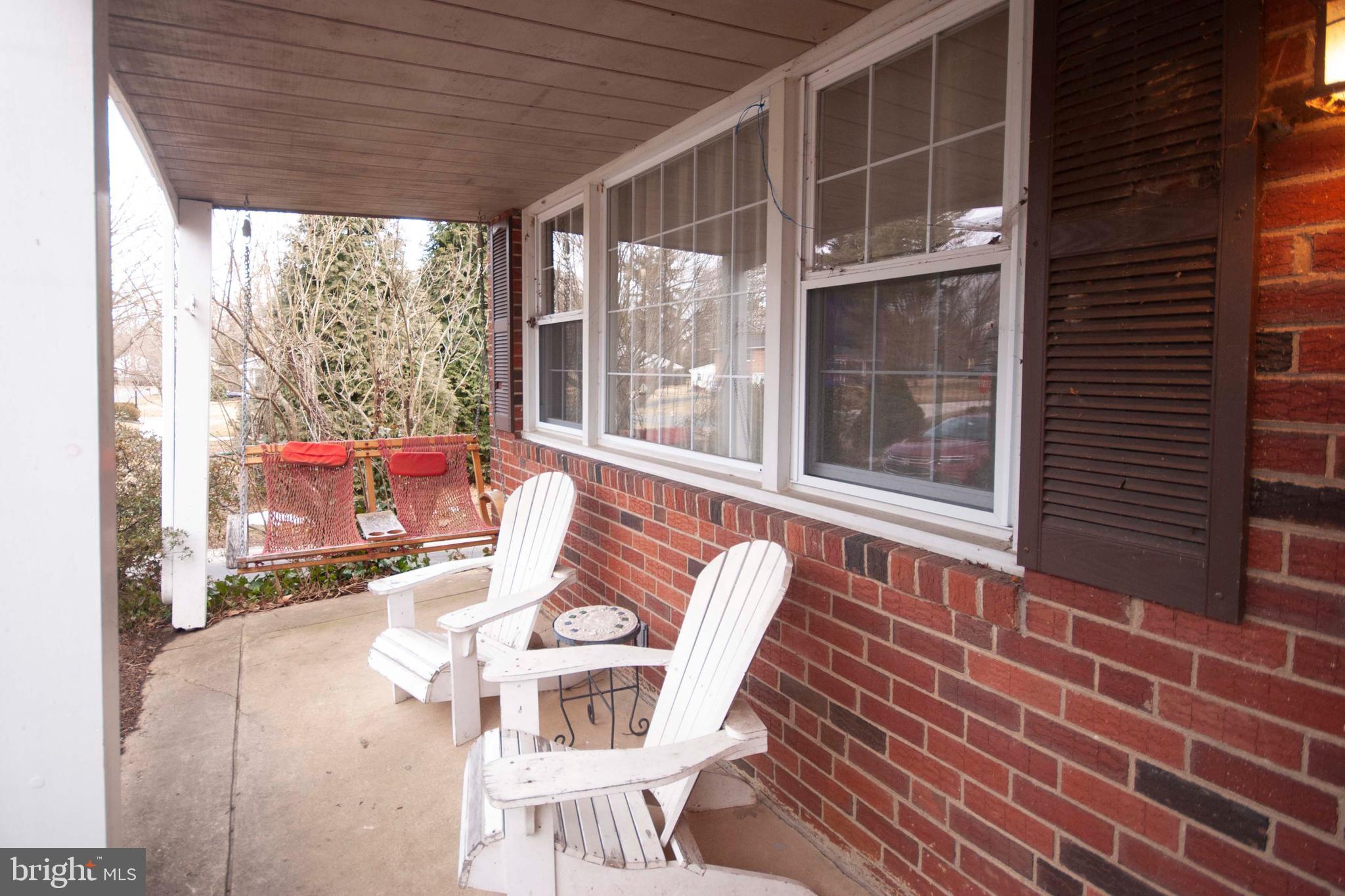 517 Georgetown Road Wallingford, PA 19086 - Photo 3 of 26 Gallery Image 3