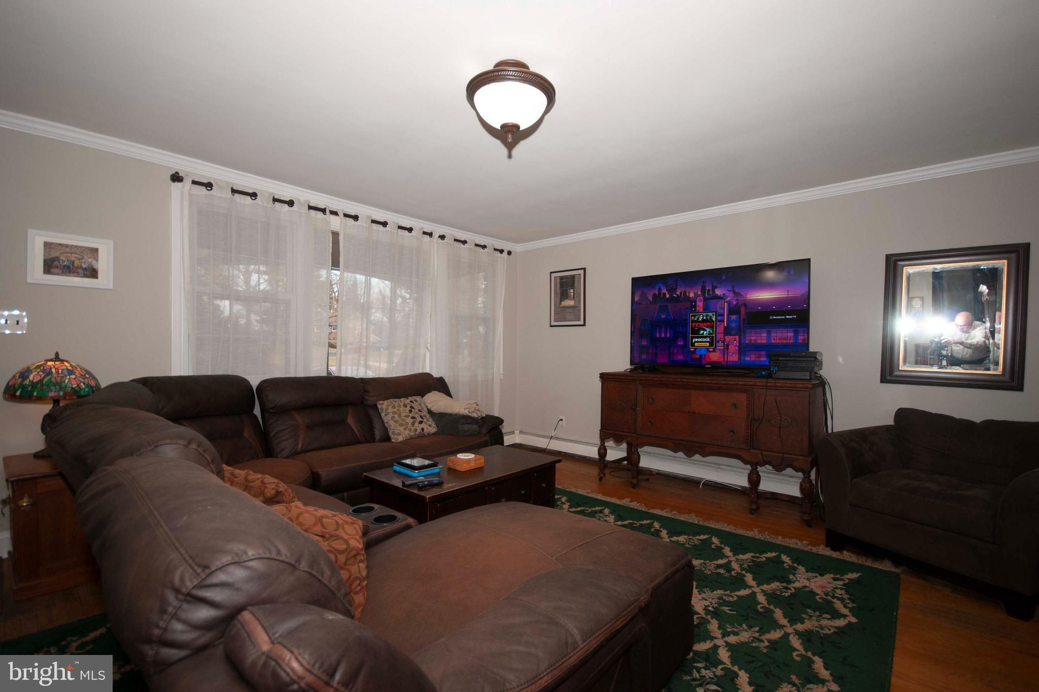 517 Georgetown Road Wallingford, PA 19086 - Photo 5 of 26 Gallery Image 5