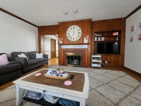 $149,900 | 919 Union Street, Emporia, KS 66801