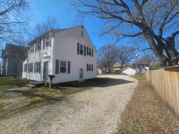 $149,900 | 919 Union Street, Emporia, KS 66801