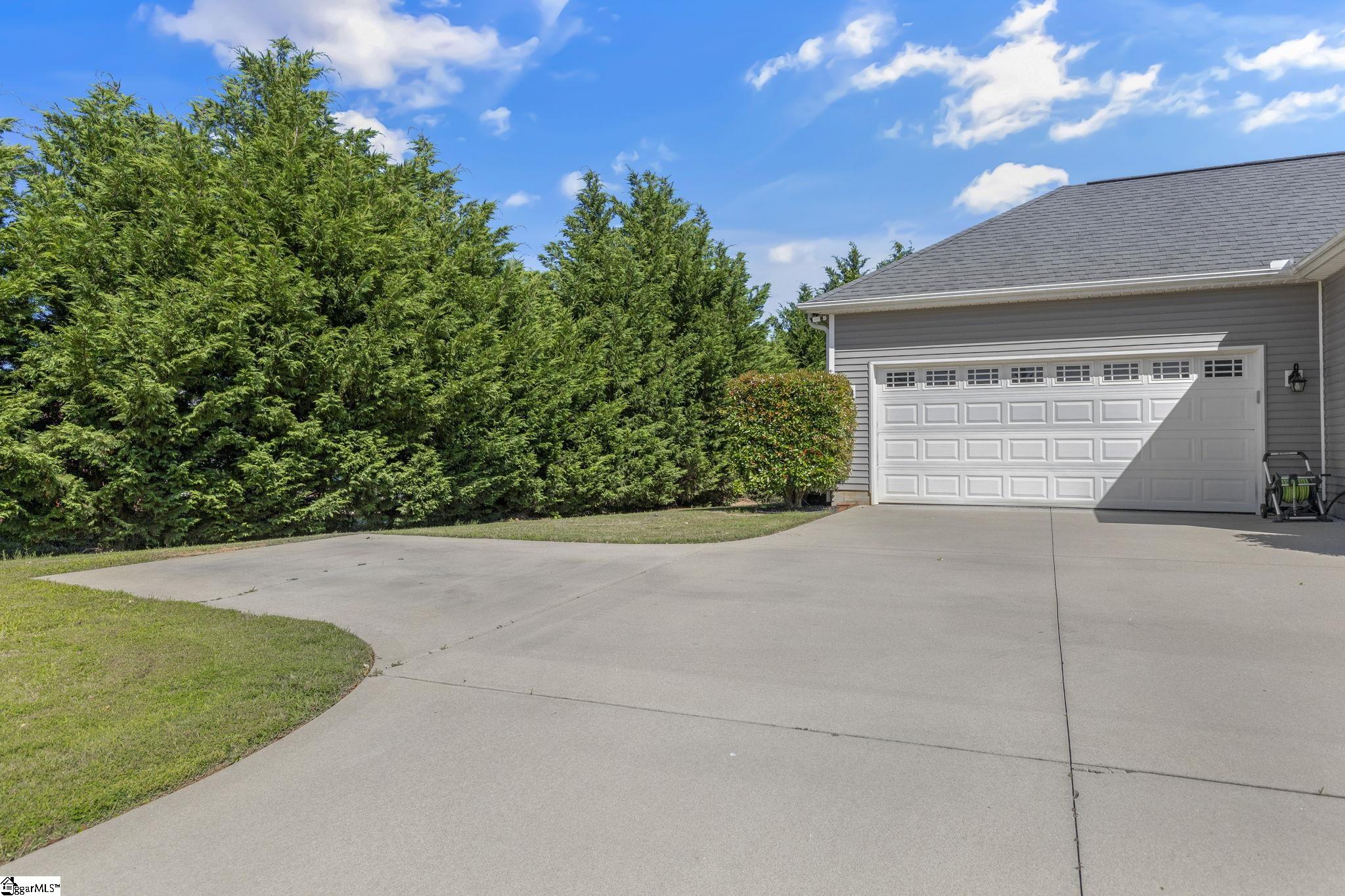 121 Lowe Road Piedmont, SC 29673 - Photo 5 of 36 Gallery Image 5