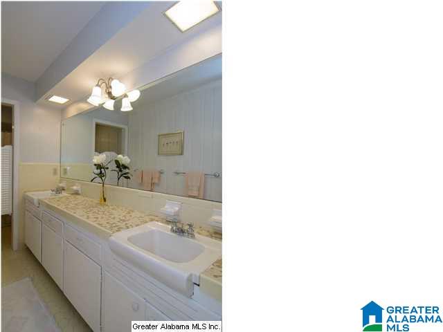 3737 Forest Run Road Birmingham, AL 35223 - Photo 24 of 32
