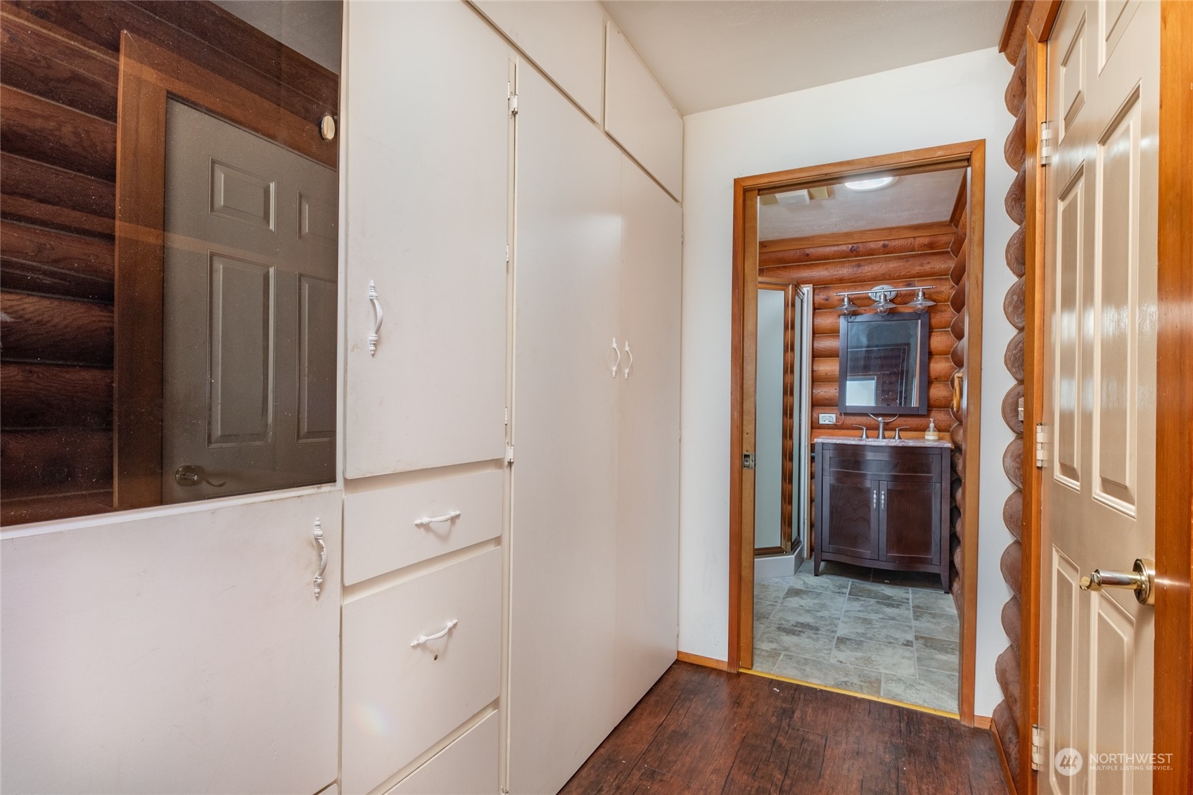 2527 West Beach Road Oak Harbor, WA 98277 - Photo 26 of 40 Gallery Image 26