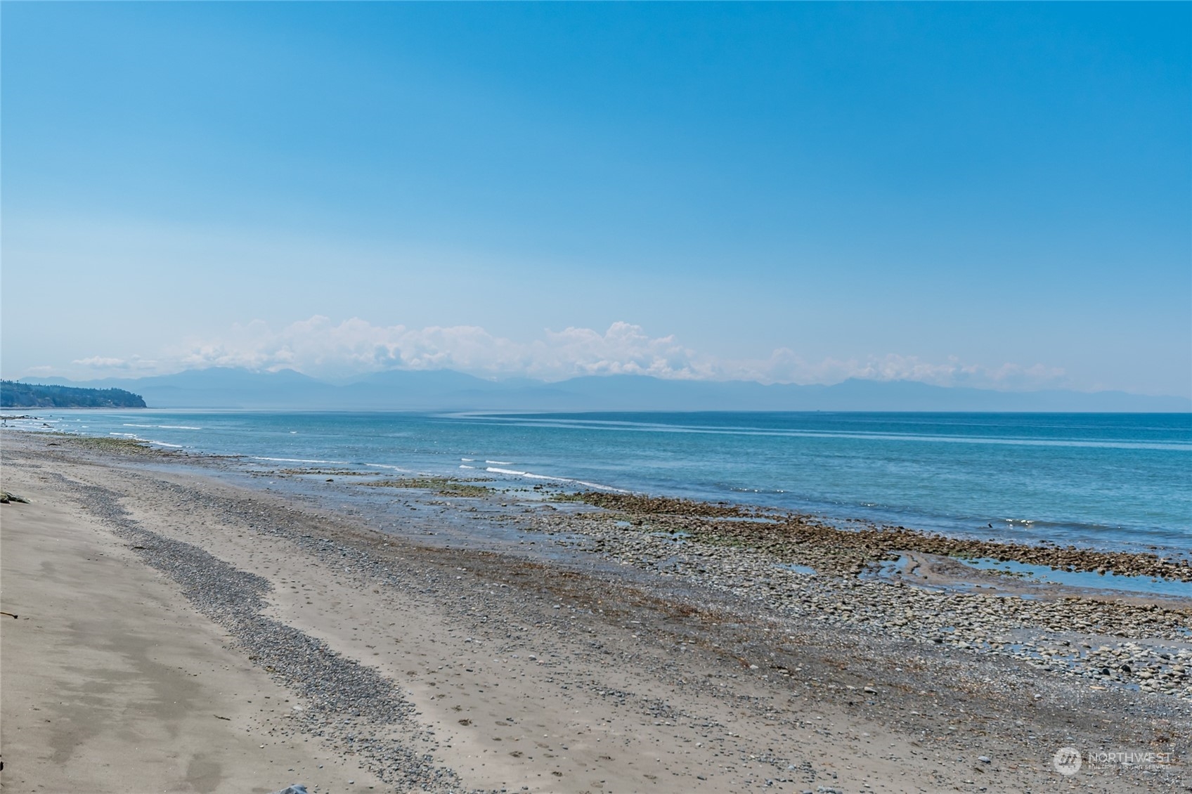 2527 West Beach Road Oak Harbor, WA 98277 - Photo 34 of 40 Gallery Image 34