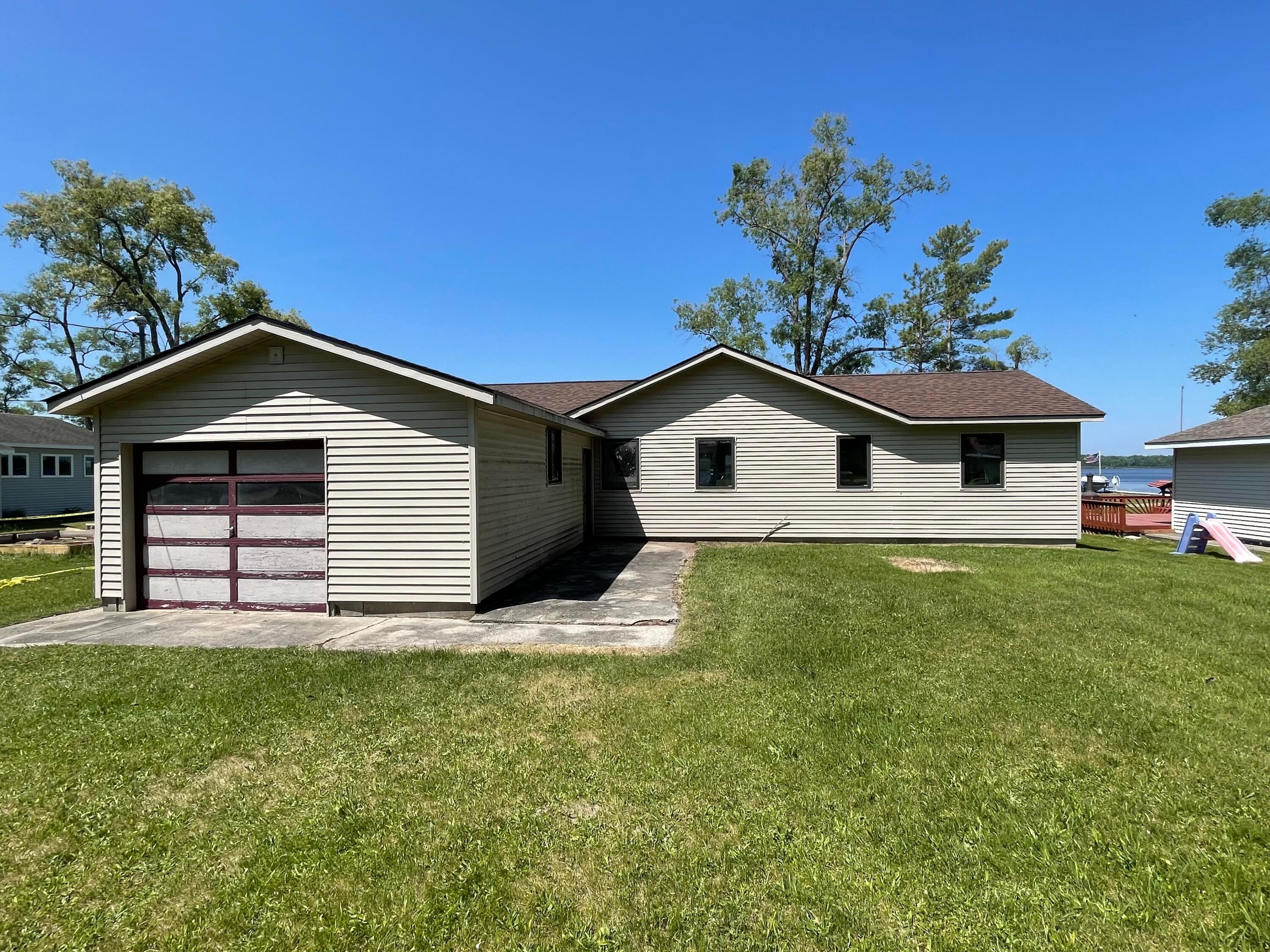 9410 A Washington Road St. Helen, MI 48656 - Photo 5 of 26 Gallery Image 5