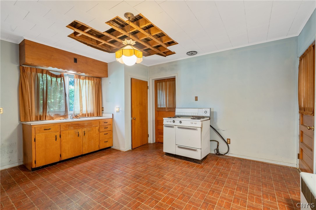 204 Lake Street Oneida, NY 13421 - Photo 15 of 49 Gallery Image 15