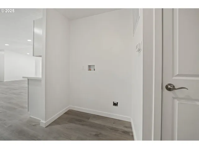 $199,999 | 1949 Southeast Palmquist Road, Unit 42, Gresham, OR 97080