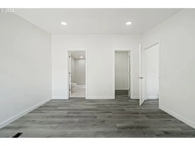 $199,999 | 1949 Southeast Palmquist Road, Unit 42, Gresham, OR 97080