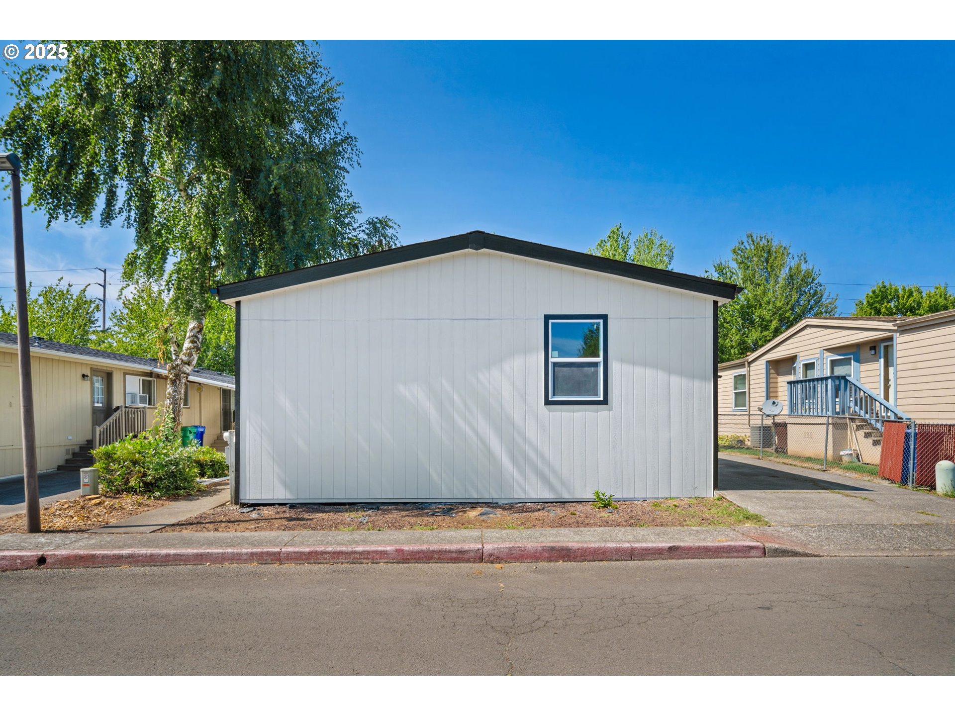 1949 Southeast Palmquist Road, Unit 42 Gresham, OR 97080 - Photo 25 of 28