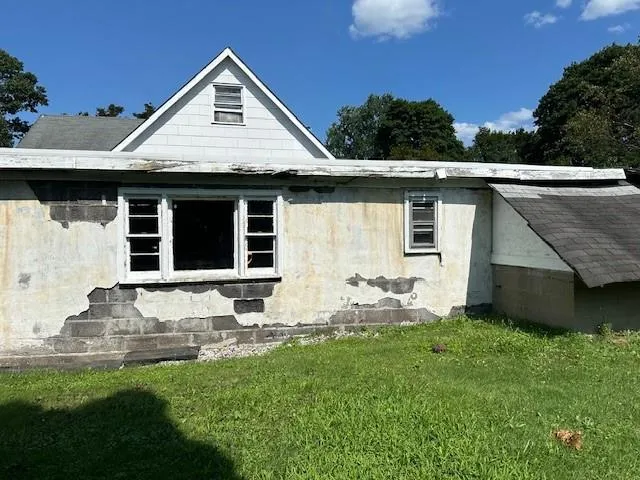 a front view of house with yard