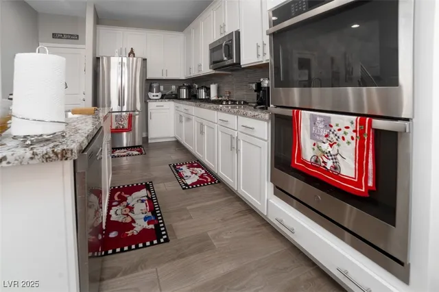 $3,300 | 111 Verde Rosa Drive, Henderson, NV 89011