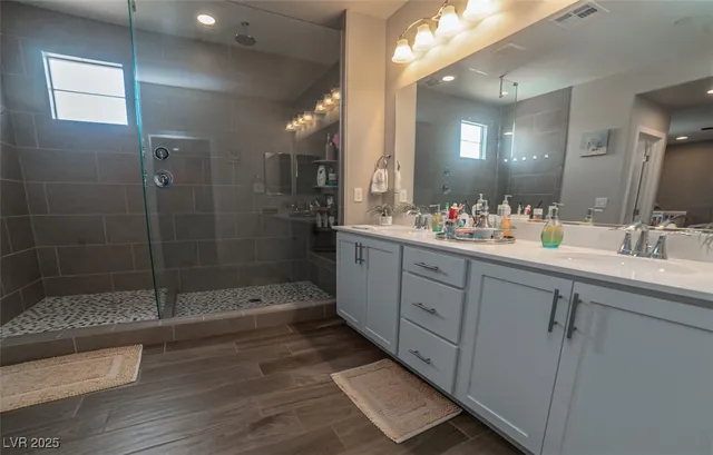 $3,300 | 111 Verde Rosa Drive, Henderson, NV 89011