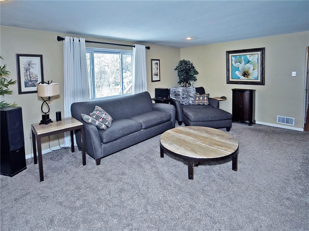 1150 Princeton Road Monroeville, PA 15146 - Photo 8 of 25 Gallery Image 8