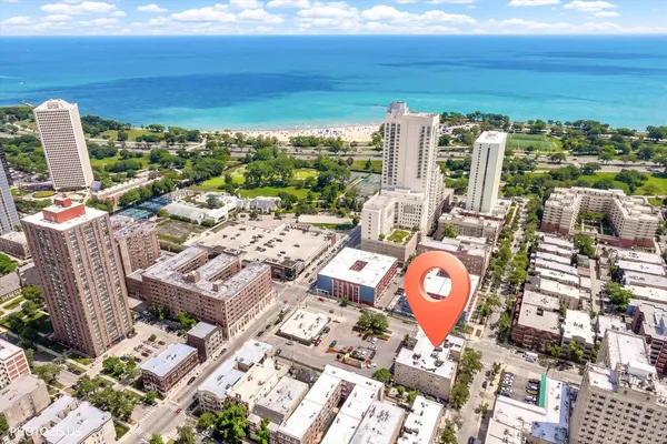 $179,000 | 5100 North Sheridan Road, Unit 502, Chicago, IL 60640