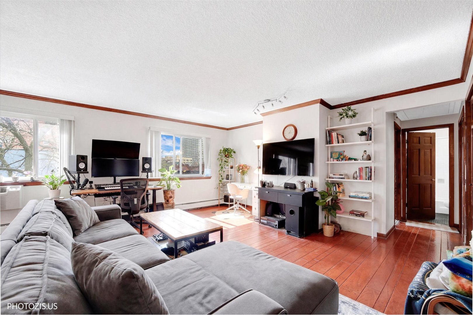 5100 North Sheridan Road, Unit 502 Chicago, IL 60640 - Photo 3 of 23