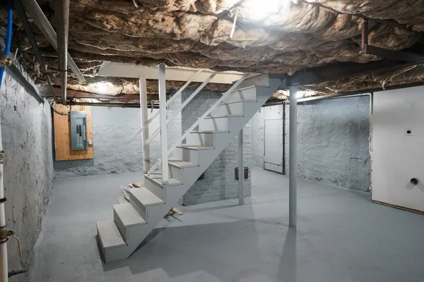 $449,900 | 1 Triangle Street, Worcester, MA 01606