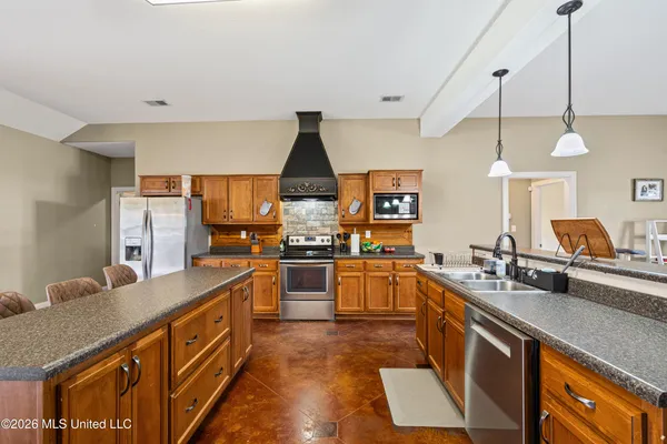 $381,039 | 10067 Emerald Forest Drive, Hernando, MS 38632