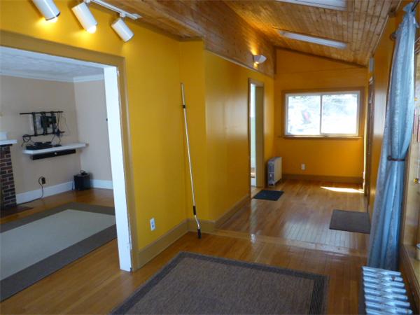 20 Grandview Road Arlington, MA 02476 - Photo 3 of 24