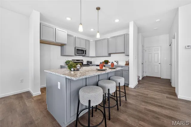 $507,995 | 202 Marais Temps Clair Drive, St. Charles, MO 63301