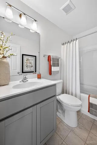 $507,995 | 202 Marais Temps Clair Drive, St. Charles, MO 63301