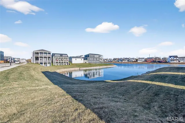 $507,995 | 202 Marais Temps Clair Drive, St. Charles, MO 63301