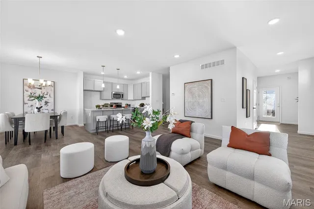 $507,995 | 202 Marais Temps Clair Drive, St. Charles, MO 63301