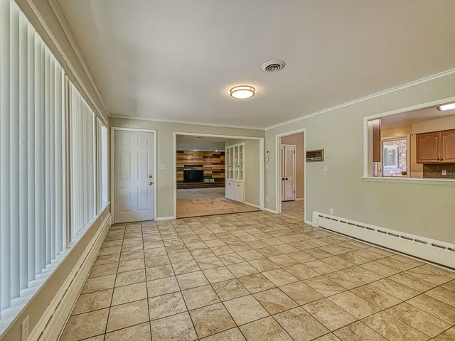 $399,000 | 5026 Robinwood Drive, Monroe, MI 48161