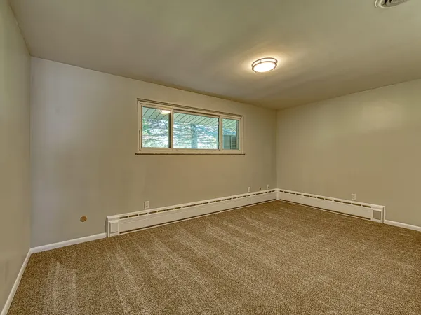 $399,000 | 5026 Robinwood Drive, Monroe, MI 48161