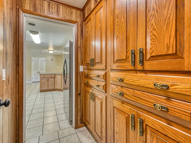 $399,000 | 5026 Robinwood Drive, Monroe, MI 48161