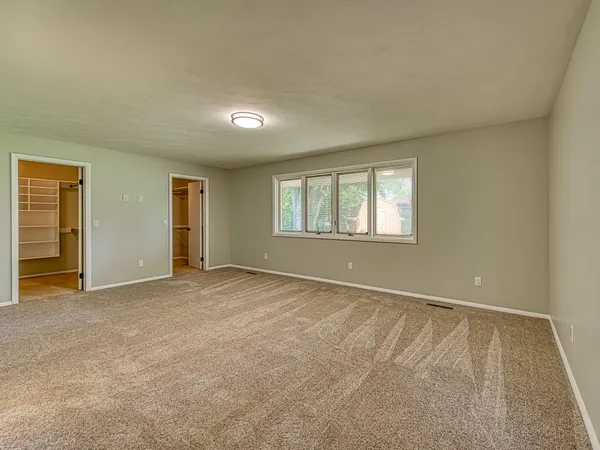 $399,000 | 5026 Robinwood Drive, Monroe, MI 48161