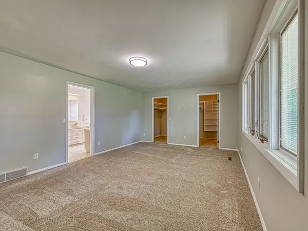$399,000 | 5026 Robinwood Drive, Monroe, MI 48161