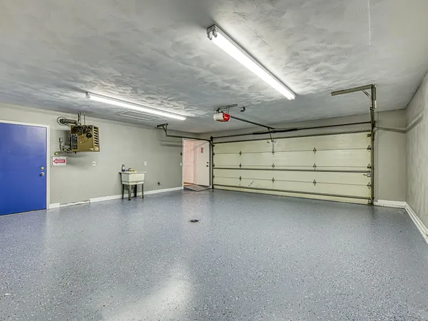 $399,000 | 5026 Robinwood Drive, Monroe, MI 48161